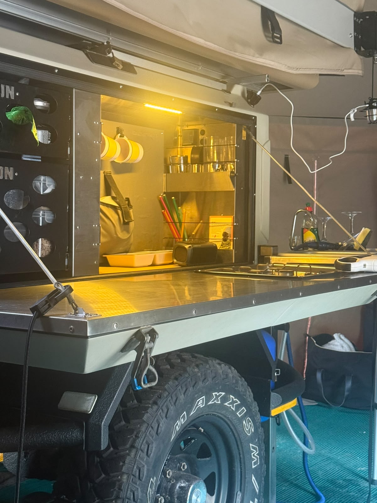 2023 Mission Off-road Trailer with Bundutop - R310,000 photo 3
