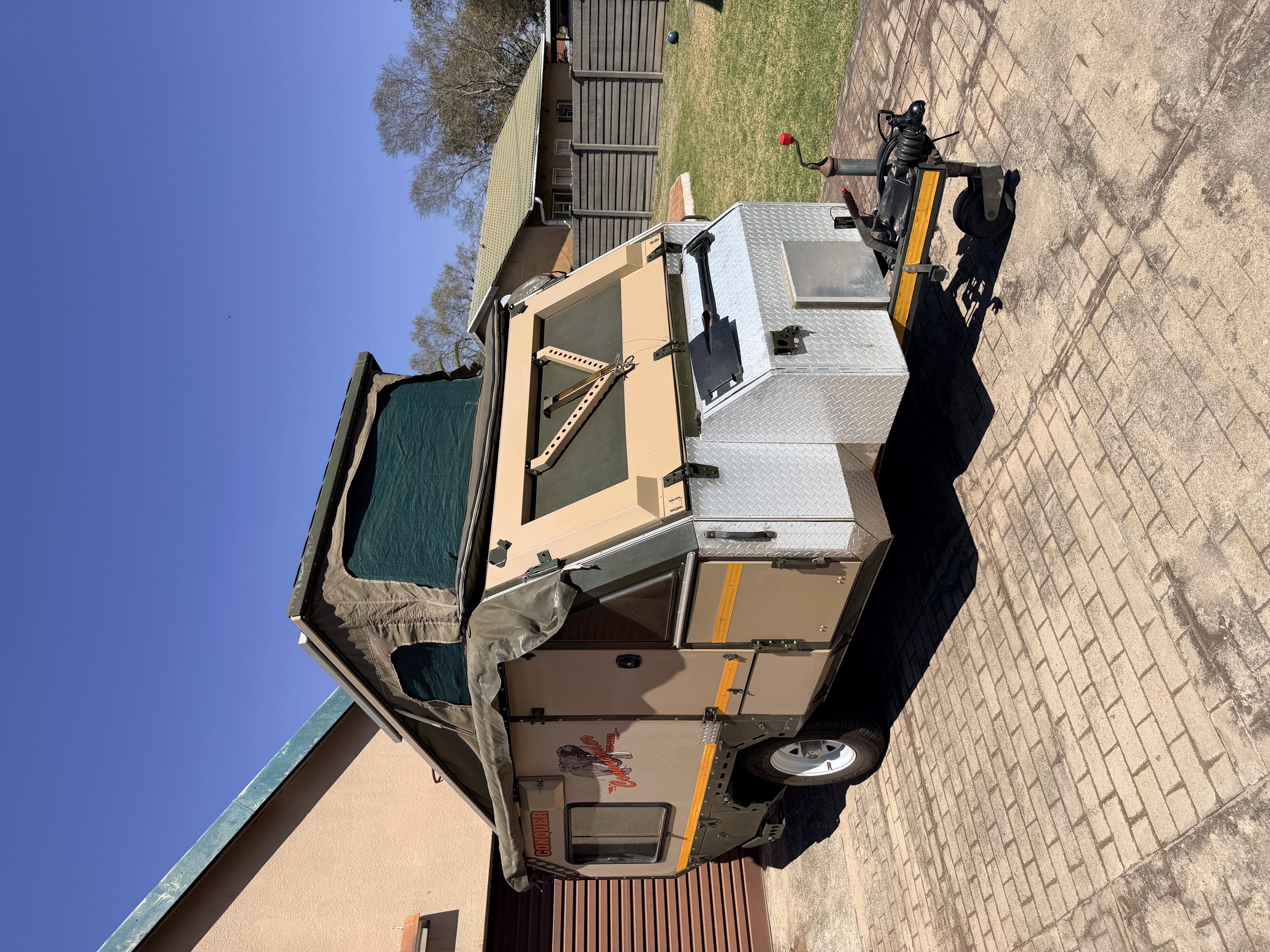 2008 Conqueror Commander photo 2