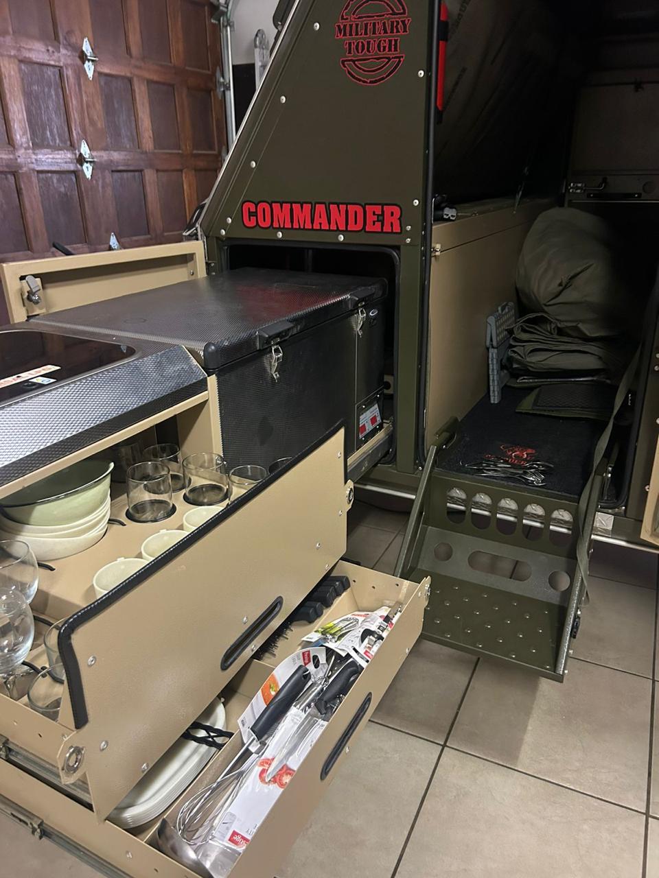 2022 Conqueror Commander photo 2