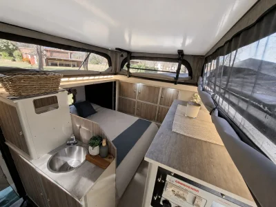Conqueror UEV-17 | Luxury 4-Sleeper | On The Krugers Doorstep