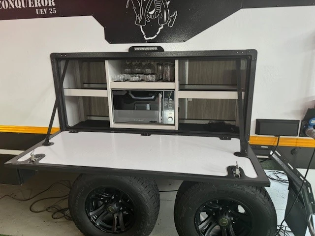 Conqueror Uev25 Ultimate Luxury photo 2