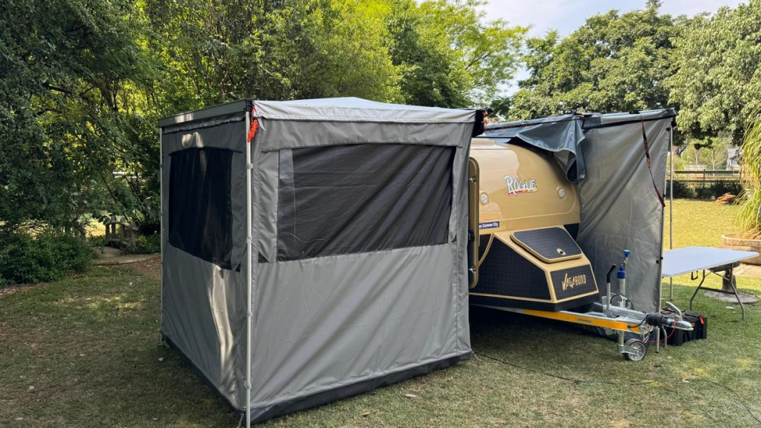 EasyLife Camper photo 3