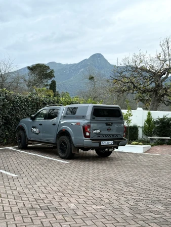 Nissan Navara Pro4X Automatic photo 2